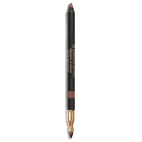 how to use chanel lip definer|Chanel le crayon lip definer.